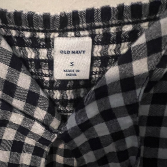 Old Navy Size Small Navy/White Tie Front Gingham Tank Top New without tags! - Picture 3 of 6